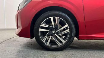 Peugeot 208 1.2 PureTech 100 Allure Premium + 5dr
