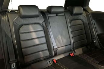 Volkswagen Golf R 2.0 TSI 310 R 3dr 4MOTION DSG