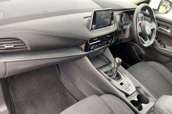 Nissan Qashqai 1.3 DiG-T MH Acenta Premium 5dr