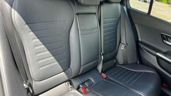 Mercedes-Benz C-Class C220d AMG Line Premium 4dr 9G-Tronic