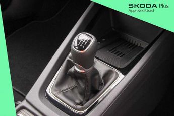Skoda Octavia Estate 1.5 TSI SE Technology 5dr