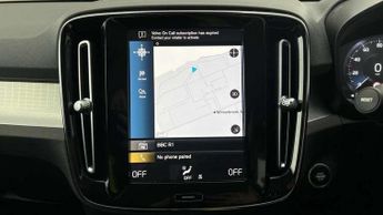 Volvo XC40 1.5 T3 [163] Momentum 5dr