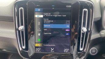 Volvo XC40 1.5 T3 [163] R DESIGN 5dr