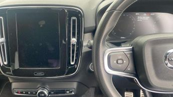 Volvo XC40 1.5 T3 [163] R DESIGN 5dr