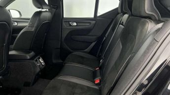 Volvo XC40 1.5 T3 [163] R DESIGN 5dr