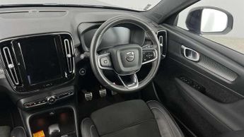 Volvo XC40 1.5 T3 [163] R DESIGN 5dr