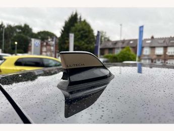 Renault Clio 1.6 E-TECH Hybrid 140 Lutecia SE 5dr Auto