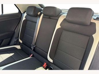 Volkswagen T-Roc 1.6 TDI SEL 5dr