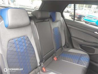 Volkswagen Golf R 2.0 TSI 320 R 4Motion 5dr DSG