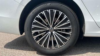 Volkswagen Passat Estate 1.5 TSI eHybrid 272 Elegance 5dr DSG