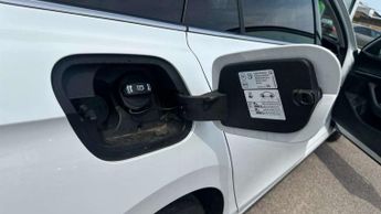 Volkswagen Passat Estate 1.5 TSI eHybrid 272 Elegance 5dr DSG