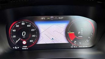 Volvo XC40 Recharge 1.5 T5 Recharge PHEV R DESIGN 5dr Auto