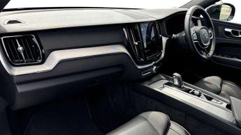 Volvo XC60 2.0 B5P R DESIGN 5dr AWD Geartronic