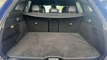Mercedes-Benz GLC GLC 300d 4Matic AMG Line Premium 5dr 9G-Tronic