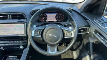 Jaguar F-Pace 2.0d [180] Chequered Flag 5dr Auto AWD
