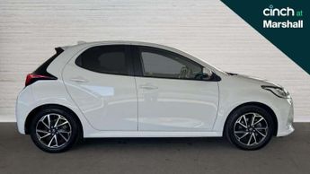 Toyota Yaris 1.5 Hybrid Design 5dr CVT
