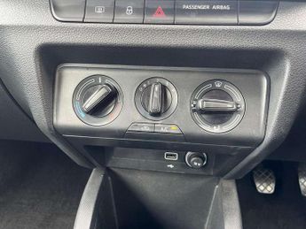 Skoda Fabia 1.0 TSI Colour Edition 5dr