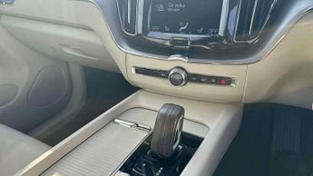 Volvo XC60 2.0 B5P [250] Momentum 5dr AWD Geartronic
