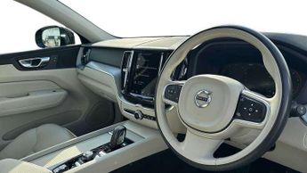 Volvo XC60 2.0 B5P [250] Momentum 5dr AWD Geartronic
