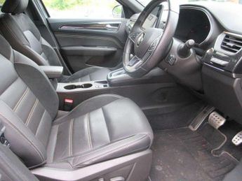 Renault Arkana 1.6 E-Tech full hybrid 145 engineered 5dr Auto
