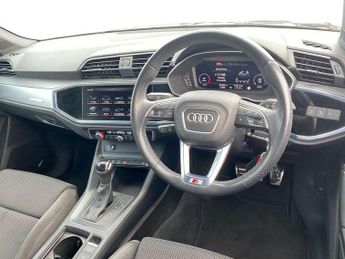 Audi Q3 35 TFSI S Line 5dr S Tronic
