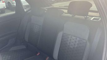 Volkswagen Polo 1.0 TSI 115 R-Line 5dr DSG