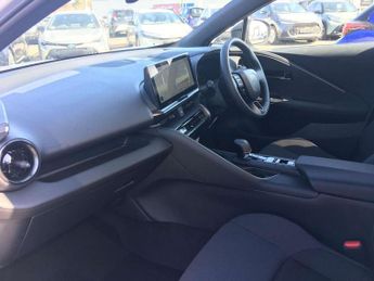 Toyota C-HR 2.0 PHEV Design 5dr CVT