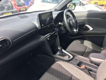 Toyota Yaris Cross 1.5 Hybrid Design 5dr CVT
