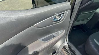Nissan Qashqai 1.6 dCi N-Connecta 5dr