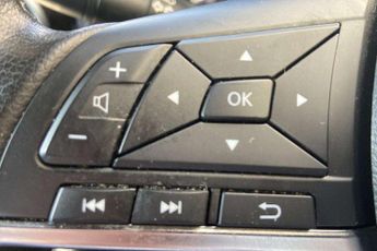 Nissan Juke 1.6 Hybrid Premiere Edition 5dr Auto