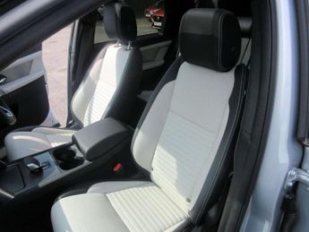 Land Rover Discovery Sport 1.5 P300e Dynamic HSE 5dr Auto [5 Seat]