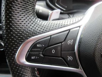 Renault Clio 1.3 TCe 130 RS Line 5dr EDC