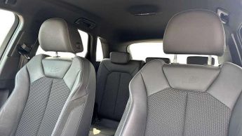 Audi Q3 45 TFSI e S Line 5dr S Tronic