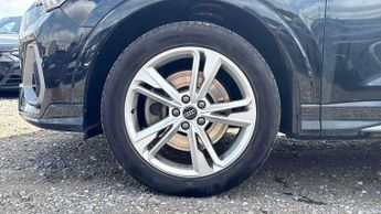 Audi Q3 45 TFSI e S Line 5dr S Tronic