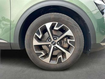 Kia Sportage 1.6T GDi HEV 3 5dr Auto