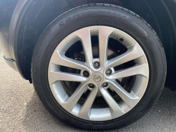 Nissan Juke 1.6 N-Connecta 5dr Xtronic