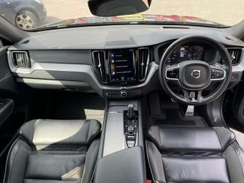 Volvo XC60 2.0 B4D R DESIGN Pro 5dr AWD Geartronic