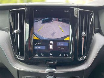 Volvo XC60 2.0 B4D R DESIGN Pro 5dr AWD Geartronic