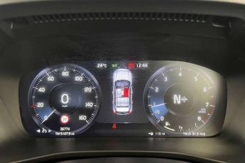 Volvo XC40 1.5 T3 [163] R DESIGN 5dr