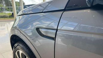 Land Rover Discovery Sport 2.0 D200 R-Dynamic HSE 5dr Auto