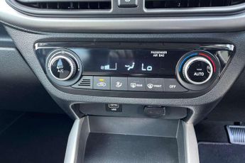Hyundai i10 1.2 MPi Premium 5dr Auto