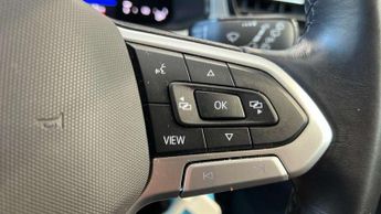 Volkswagen T-Roc 1.0 TSI Life 5dr