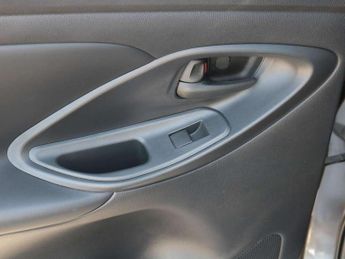 Mazda 2 Hybrid 1.5i Hybrid Select 5dr CVT