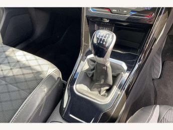 Volkswagen T-Roc 1.5 TSI R-Line 5dr