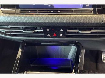 Volkswagen Golf 1.5 eTSI 150 R-Line 5dr DSG
