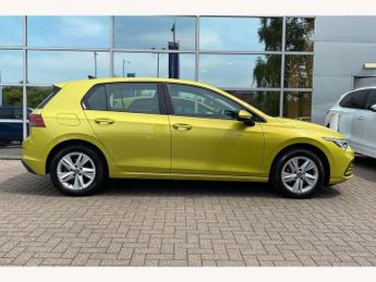Volkswagen Golf 1.5 TSI Life 5dr
