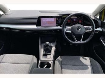 Volkswagen Golf 1.5 TSI Life 5dr