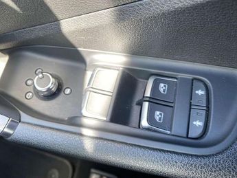 Audi Q2 35 TFSI S Line 5dr