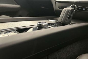 Volvo V60 2.0 B3P R DESIGN 5dr Auto [7 speed]