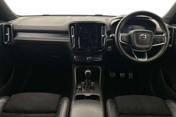 Volvo XC40 1.5 T3 [163] R DESIGN Pro 5dr